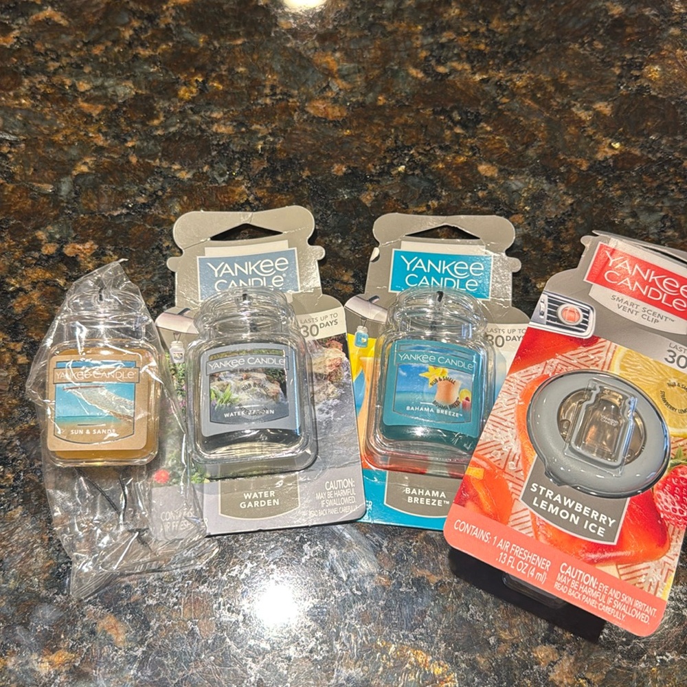 Yankee Candle Car Freshners NWT